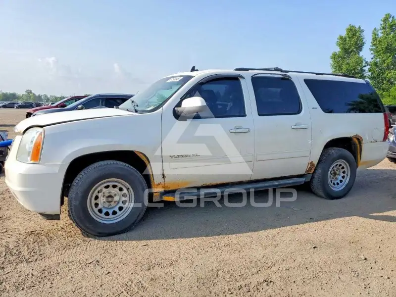 2013 GMC YUKON photo