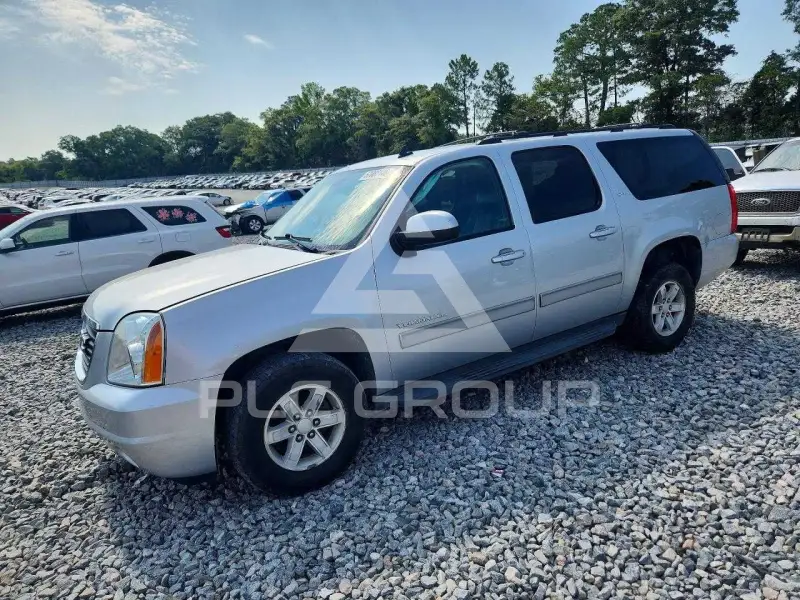 2013 GMC YUKON photo