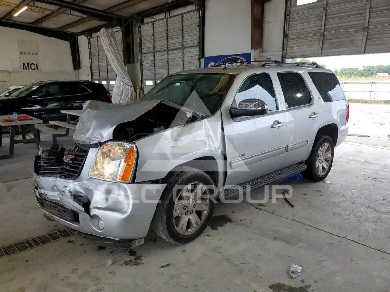 2013 GMC YUKON фото