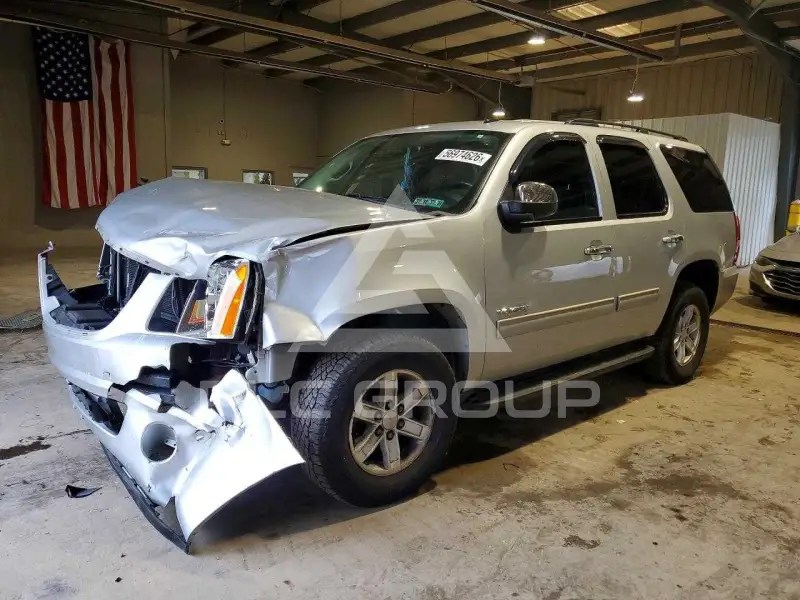 2013 GMC YUKON photo