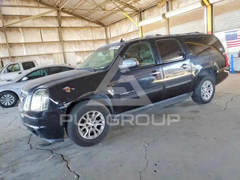 2013 GMC YUKON photo