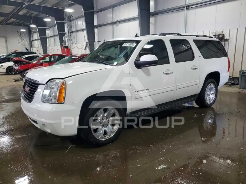 2013 GMC YUKON photo