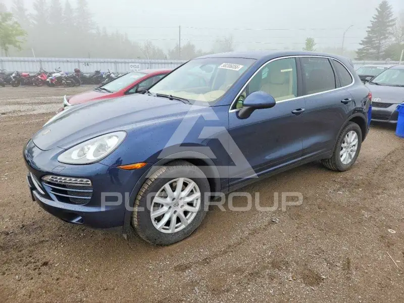 2013 Porsche Cayenne photo