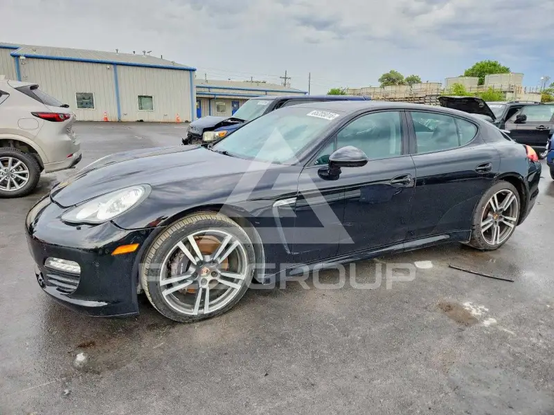 2013 Porsche Panamera фото
