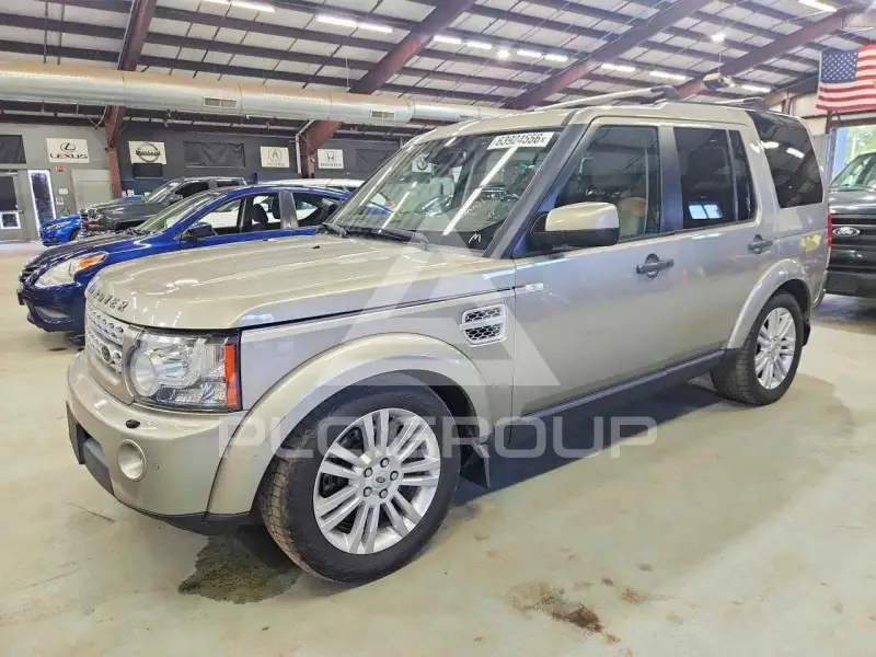 2013 Land Rover LR4 фото