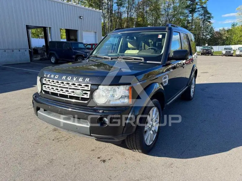 2013 Land Rover LR4 фото
