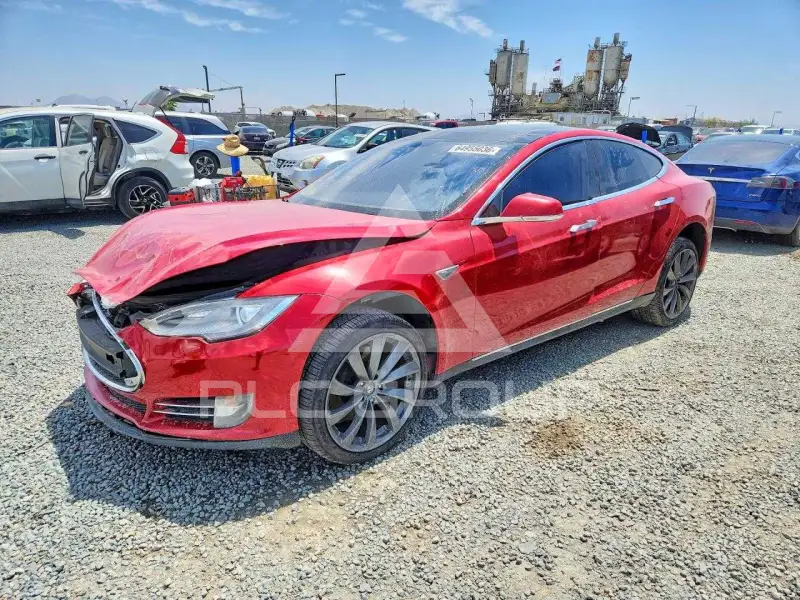 2013 Tesla Model S фото