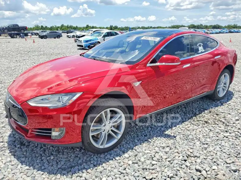 2013 Tesla Model S фото