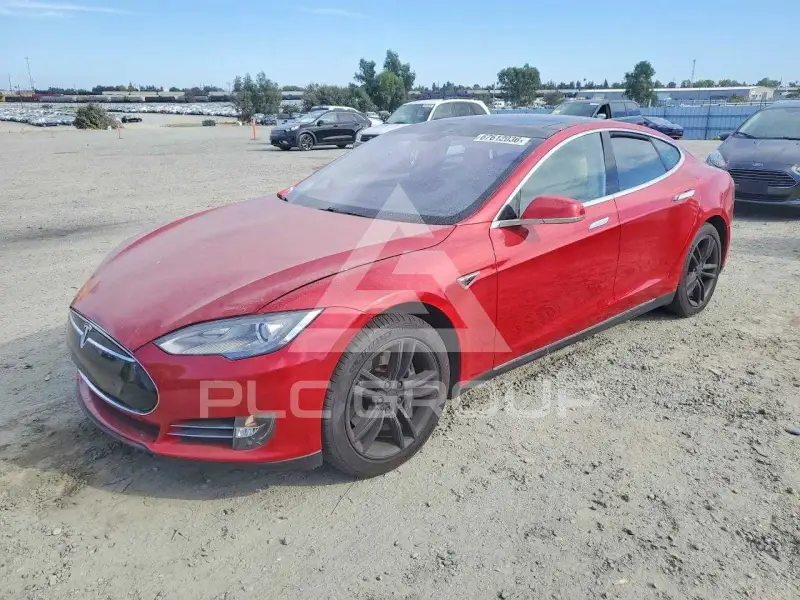 2013 Tesla Model S фото