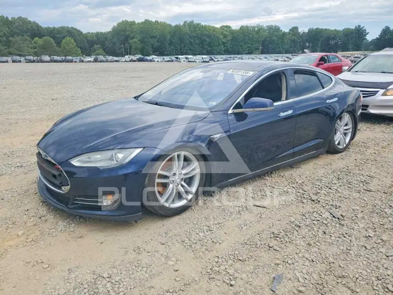 2013 Tesla Model S фото