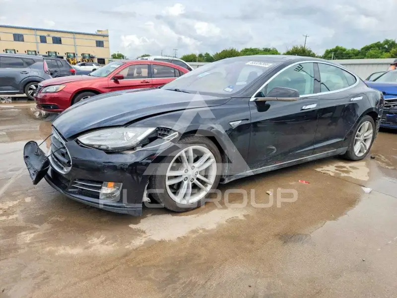 2013 Tesla Model S фото