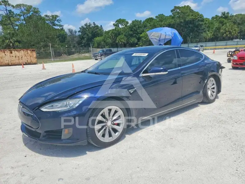 2013 Tesla Model S фото