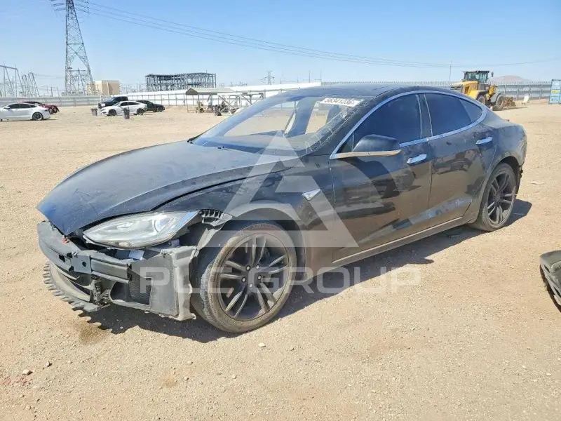 2013 Tesla Model S фото