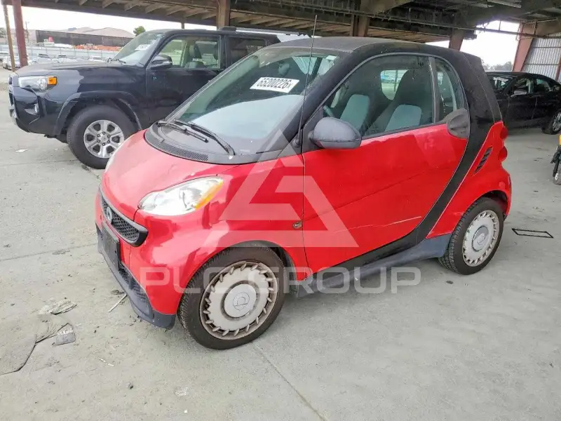 2013 Smart FORTWO фото