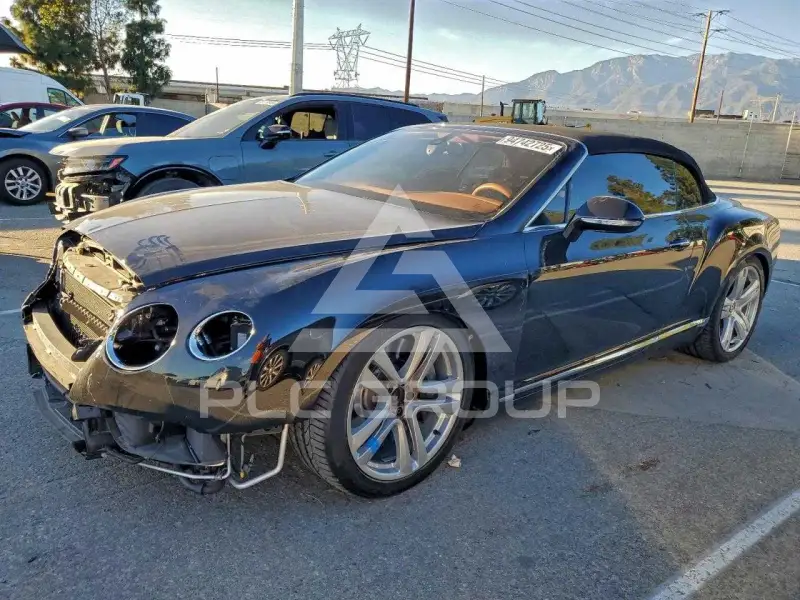 2013 Bentley Continental фото