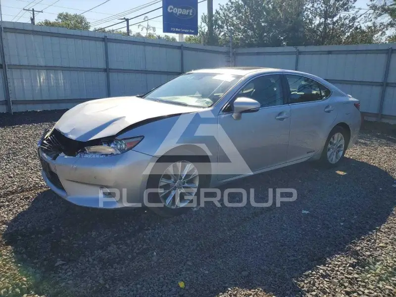 2013 Lexus ES300 фото