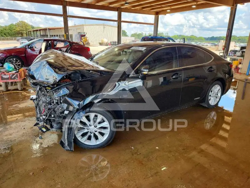 2013 Lexus ES300 фото