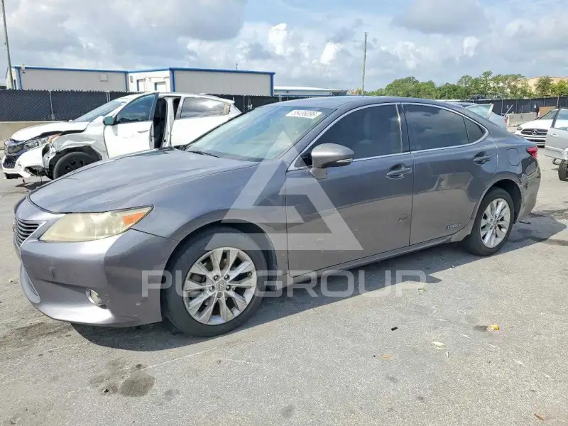 2013 Lexus ES300 фото