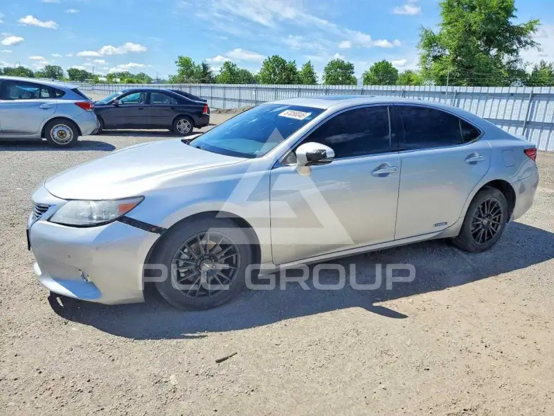 2013 Lexus ES300 фото