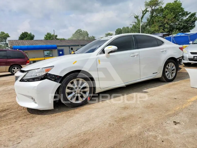 2013 Lexus ES300 фото
