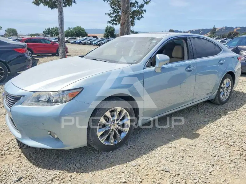 2013 Lexus ES300 фото