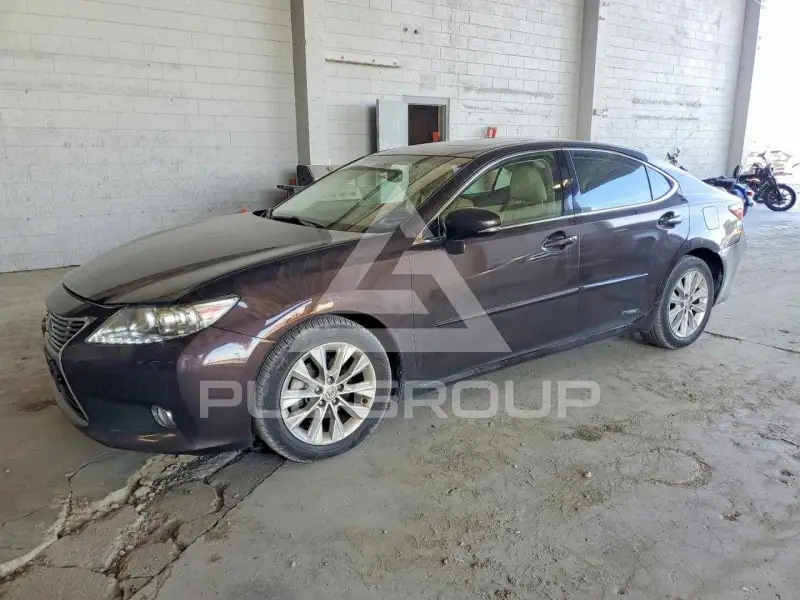 2013 Lexus ES300 фото