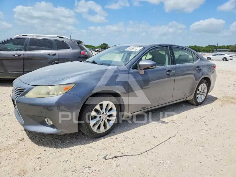 2013 Lexus ES300 фото