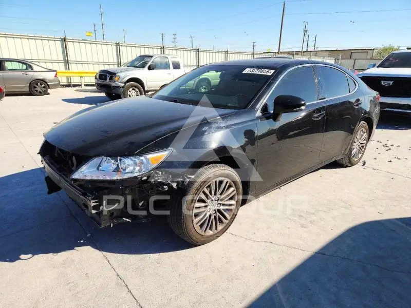 2013 Lexus ES350 photo