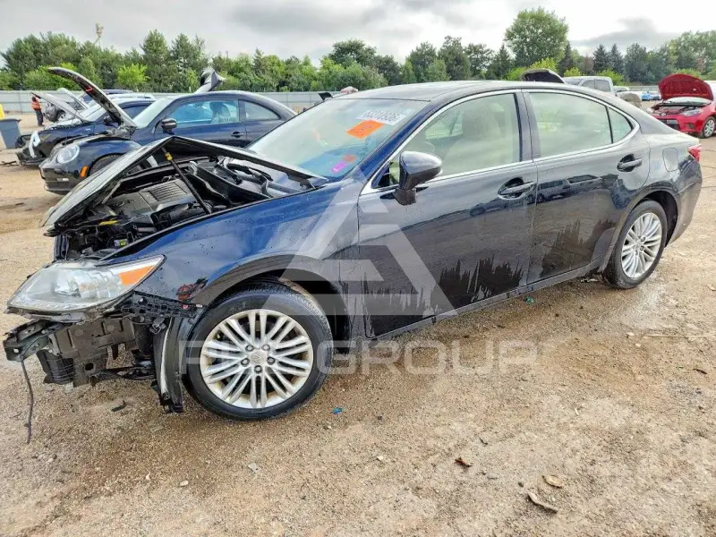 2013 Lexus ES350 фото