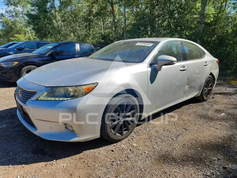 2013 Lexus ES350 фото