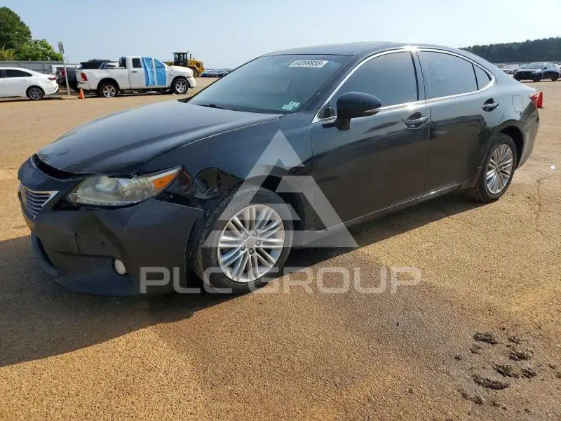 2013 Lexus ES350 photo