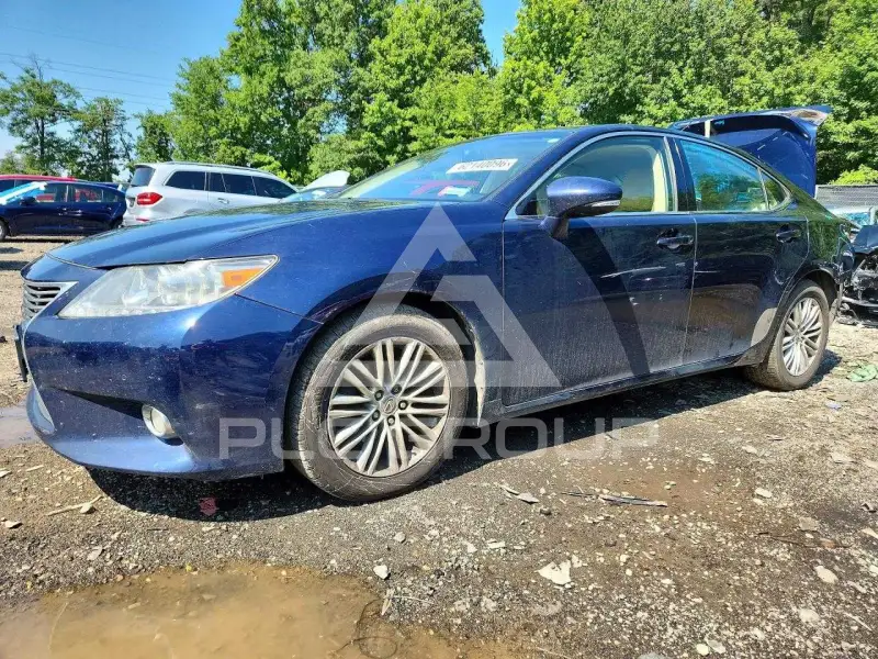 2013 Lexus ES350 фото