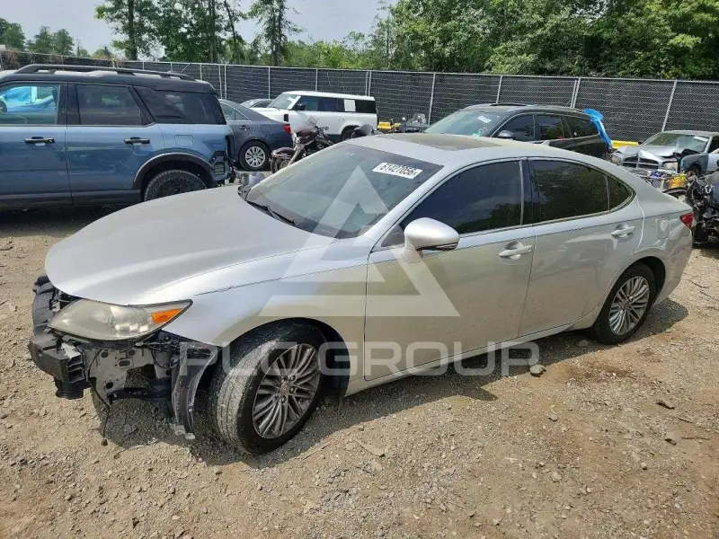 2013 Lexus ES350 фото