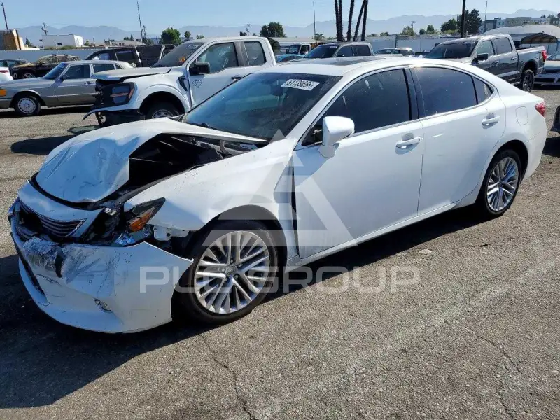 2013 Lexus ES350 фото