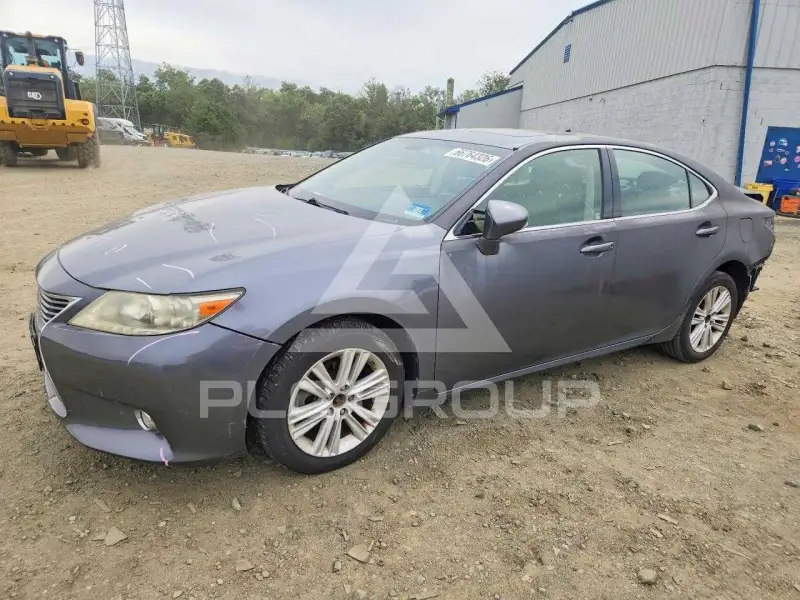 2013 Lexus ES350 фото
