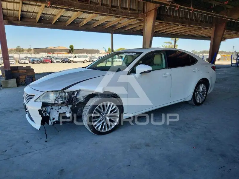 2013 Lexus ES350 фото