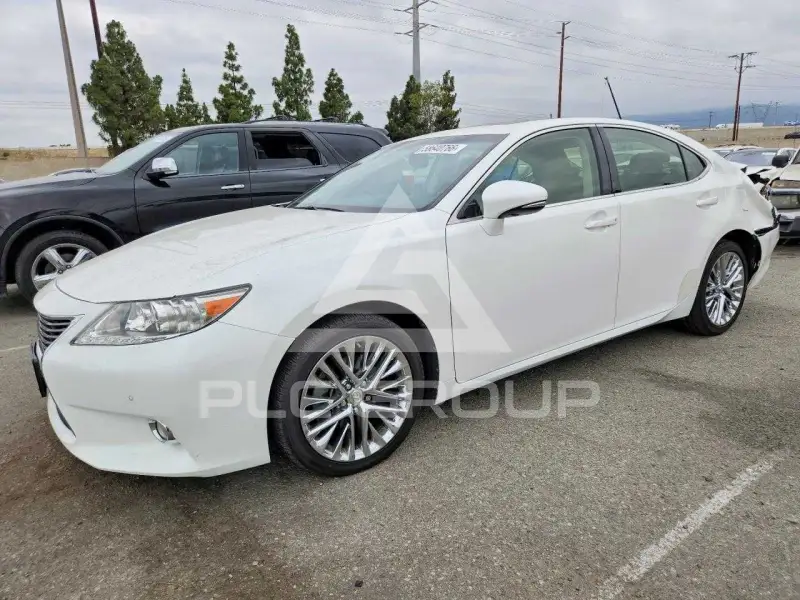 2013 Lexus ES350 фото
