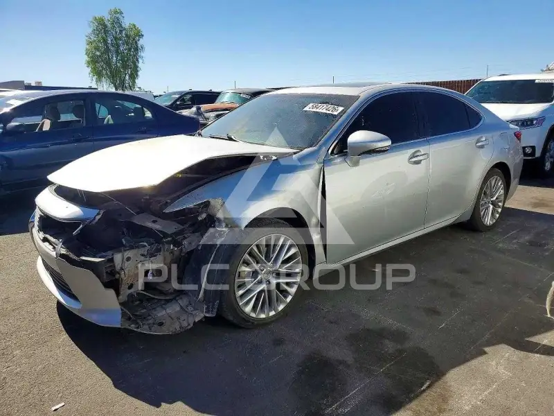2013 Lexus ES350 photo