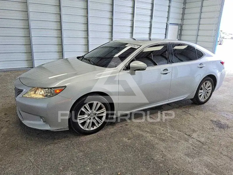 2013 Lexus ES350 фото