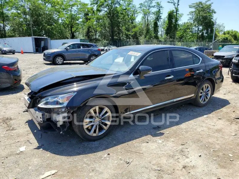 2013 Lexus LS460 photo