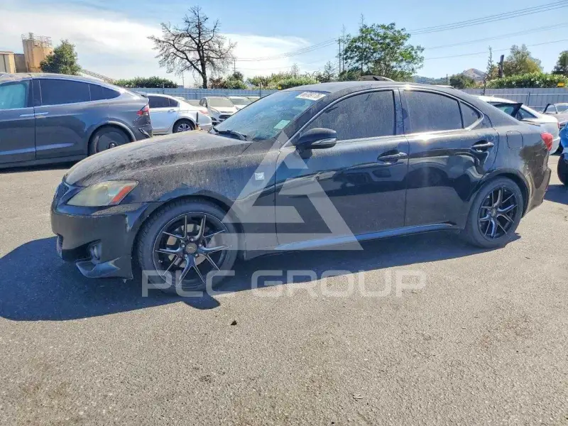 2013 Lexus IS фото