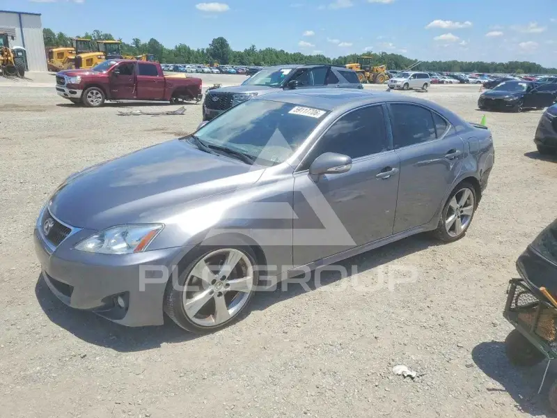 2013 Lexus IS фото