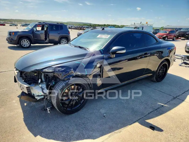2013 Lexus IS фото