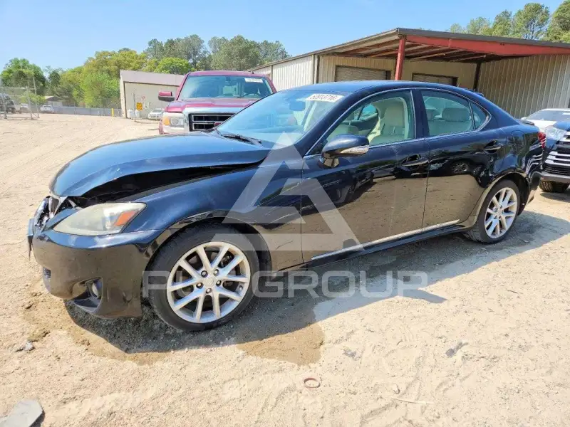 2013 Lexus IS фото
