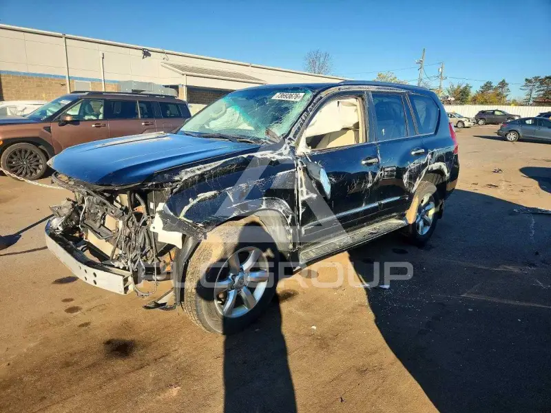 2013 Lexus GX photo