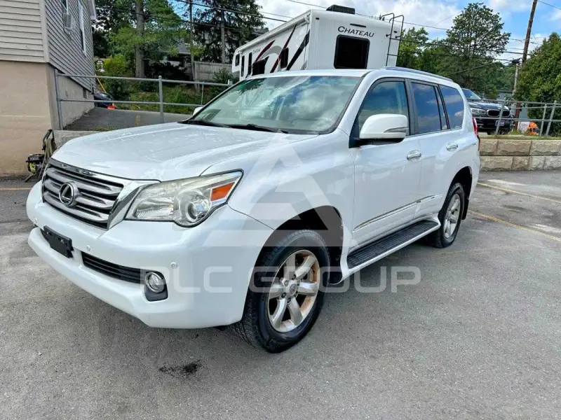 2013 Lexus GX photo