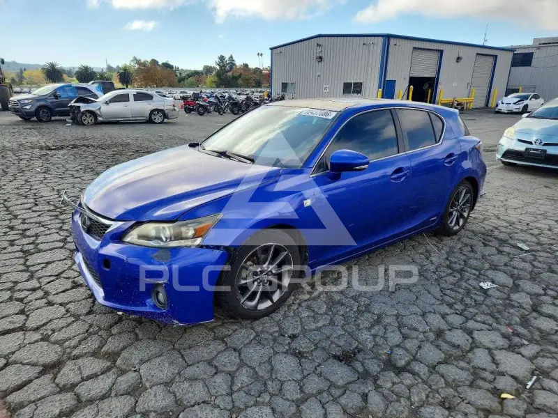 2013 Lexus CT200 фото