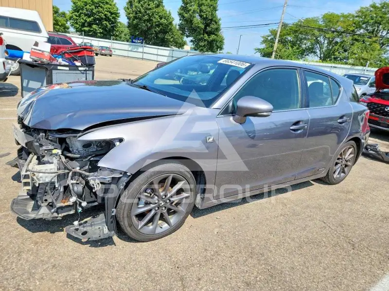 2013 Lexus CT200 фото