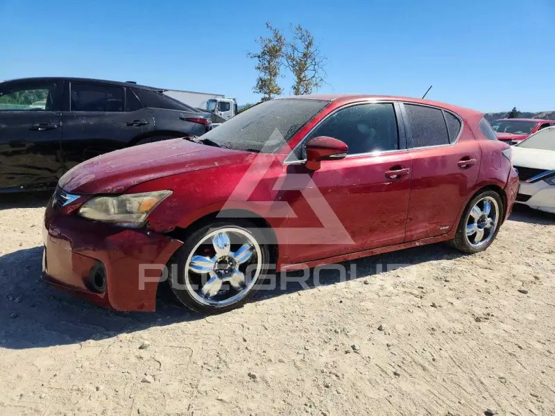 2013 Lexus CT200 фото