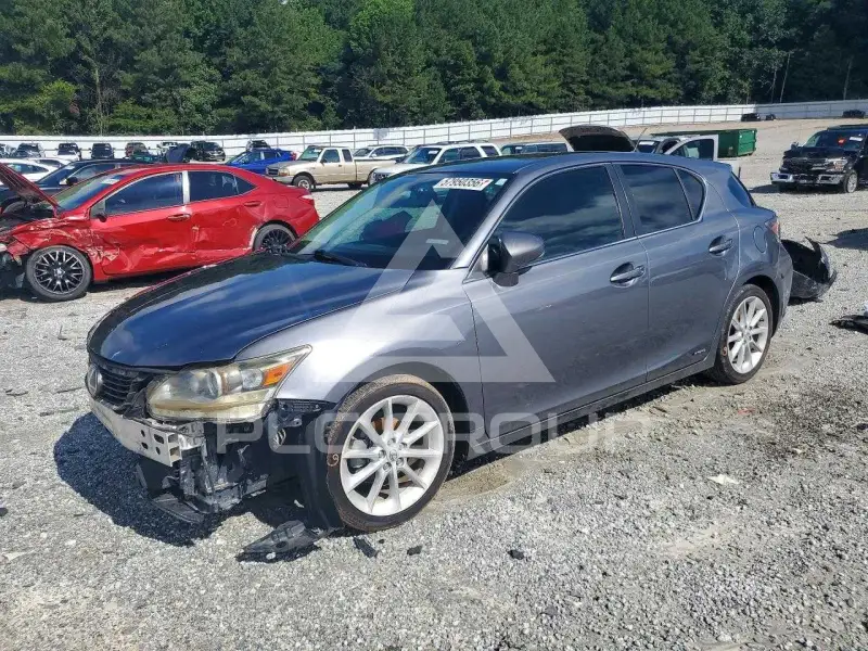 2013 Lexus CT200 фото